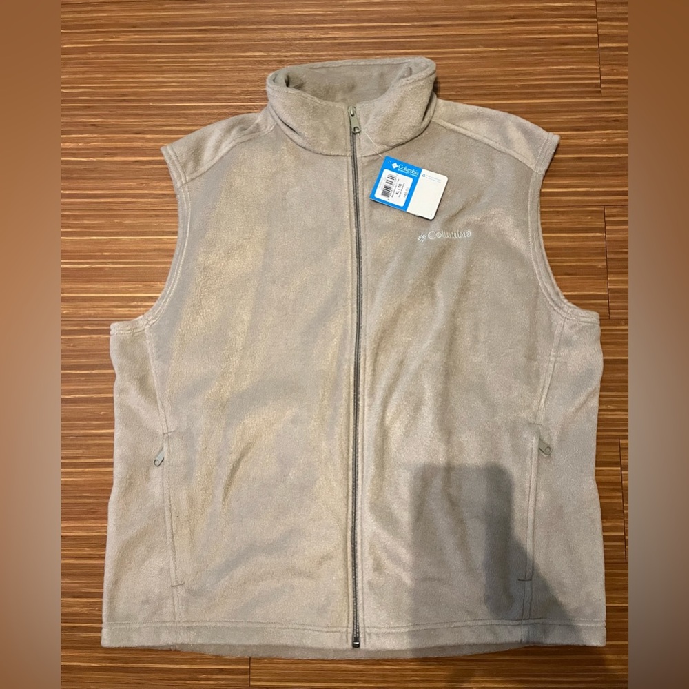 Columbia Cream Vest!